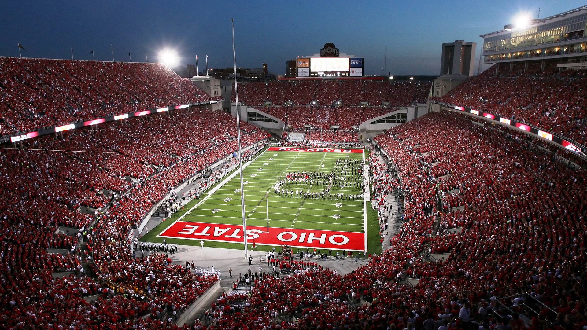 “家庭DIY障碍赛道日” 利用家中物品搭建安全赛道